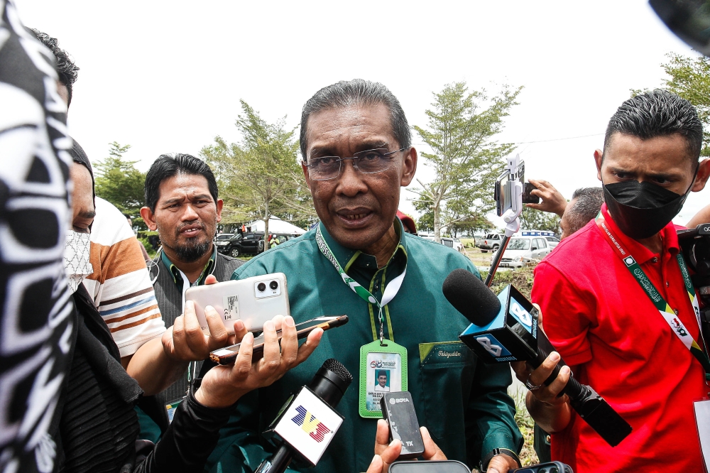 PAS secretary-general Datuk Seri Takiyuddin Hassan said the party has not discounted the possibility of filing an election petition soon over the results in some constituencies but did not disclose the numbers or the constituencies in question. — Picture by Sayuti Zainudin 