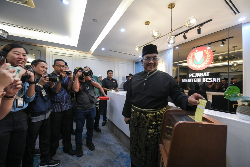 Sanusi was reappointed the Kedah menteri besar yesterday after PN won 33 of the 36 state seats in the August 12 polls. — Bernama pic