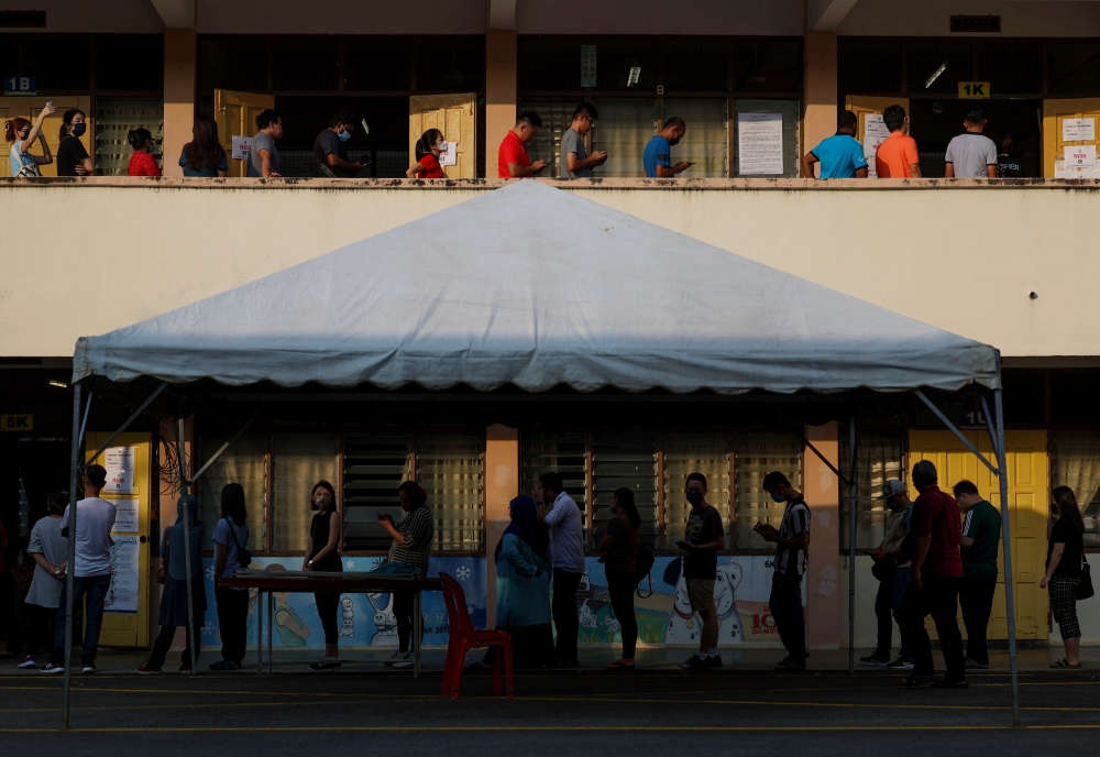 According to analysts, Negeri Sembilan voters are appreciative of what Tok Mat has done for them and that was their focus during the state election. — Bernama pic 