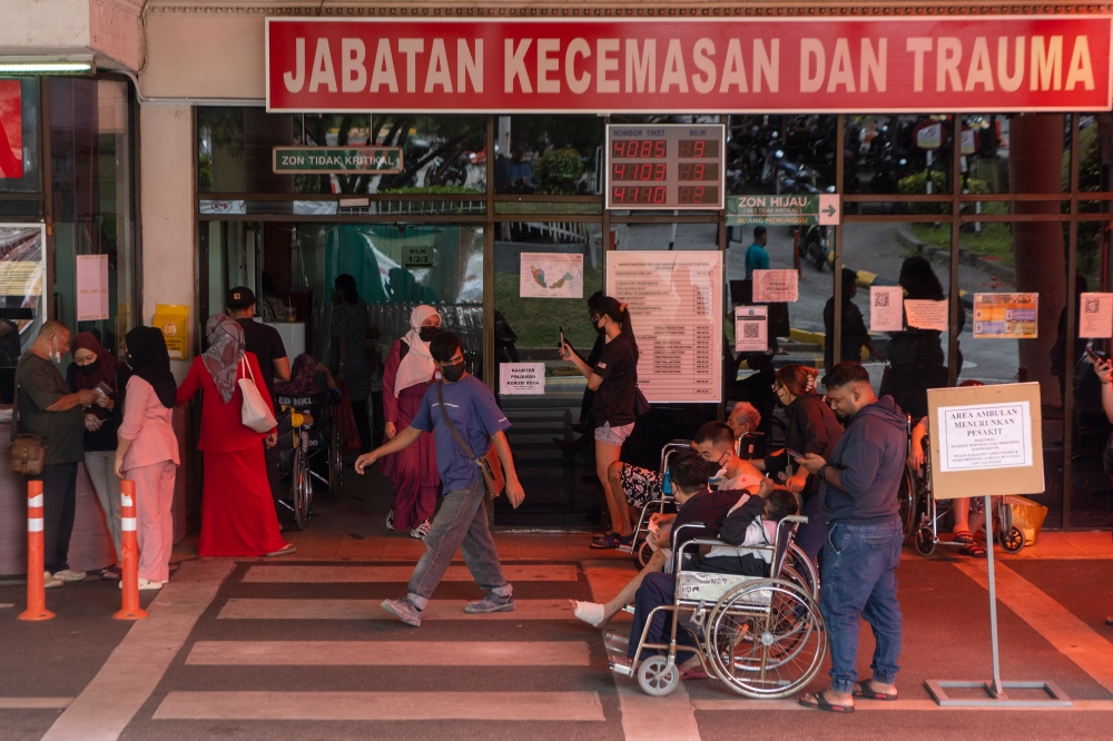 ProtectHealth said that the scheme would be expanded to Kota Baru and Pasir Mas in Kelantan; Kuantan (Pahang); Central Melaka (Melaka); Seremban (Negeri Sembilan); Seberang Perai Tengah (Penang) and Perlis from the fourth week of this month. — Picture by Shafwan Zaidon