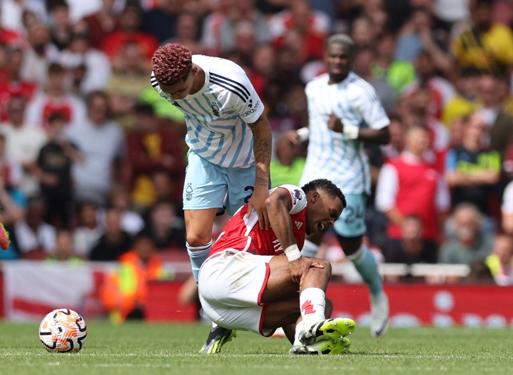 Arsenal defender Timber sidelined with ACL injury, set to undergo ...
