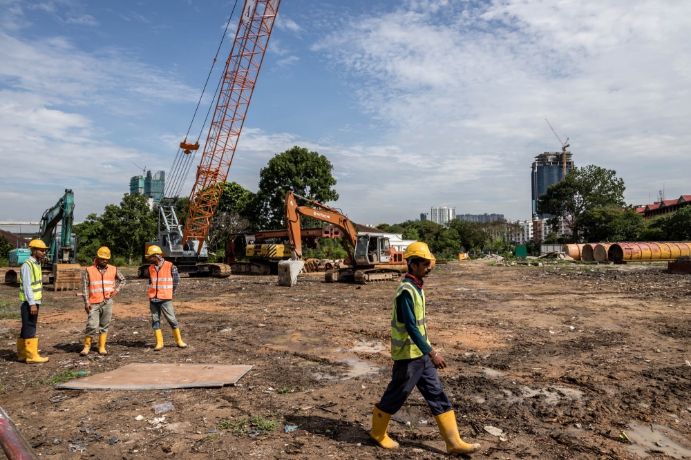 DBKL in a statement today said the development of the Residensi Wilayah project on a 1.4-hectare site will include 910 housing units with a built-up area of 902 sq ft and 908 sq ft and priced at RM300,000 per unit. — Picture by Firdaus Latif