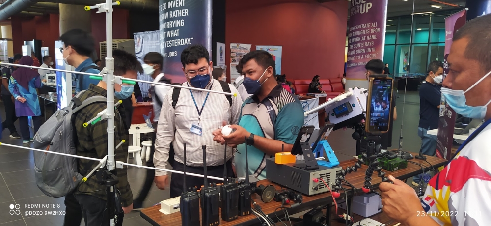 A YAGI antenna for satellite hunting is seen on display at a ham event. — Picture courtesy of MARTS