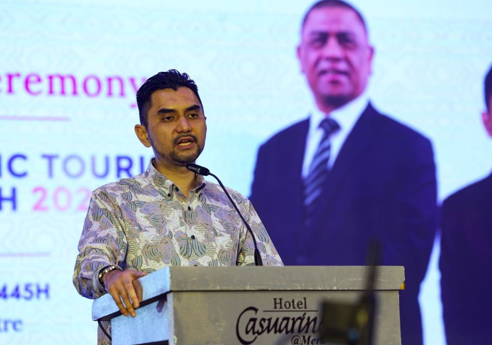 Deputy Minister of Tourism, Arts and Culture Khairul Firdaus Akbar Khan said the number is 20 per cent of the 16.1 million foreign tourists targeted this year with total tourism income amounting to RM49.2 billion from RM5.37 billion the previous year. — Bernama pic 