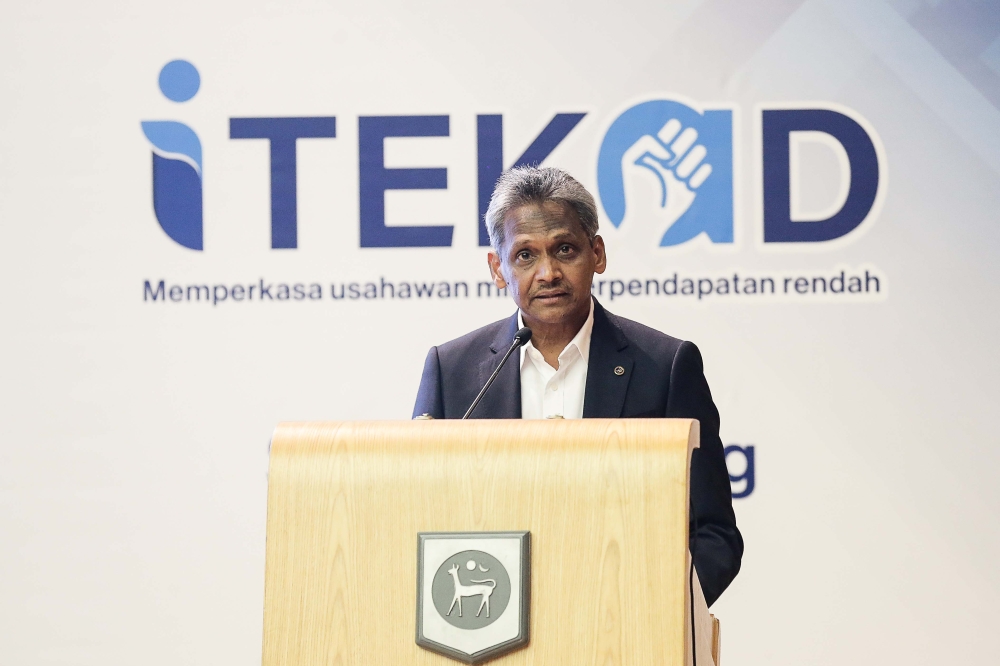 Bank Negara Malaysia governor Datuk Abdul Rasheed Abdul Ghaffour delivers a speech at the iTekad Cooperation Networking Council in Kuala Lumpur August 22, 2023. — Picture by Sayuti Zainudin