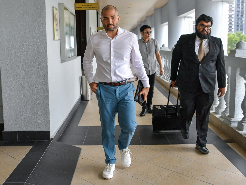 Crackhouse Comedy Club owner Mohamad Rizal Van Geyzel at the Kuala Lumpur Sessions Court, July 7, 2023. — Bernama pic 