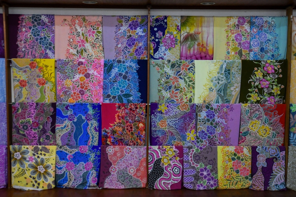 A wide selection of batik patterns and colours at Nordin Batik in Kota Baru, Kelantan, August 24, 2023. — Bernama pic