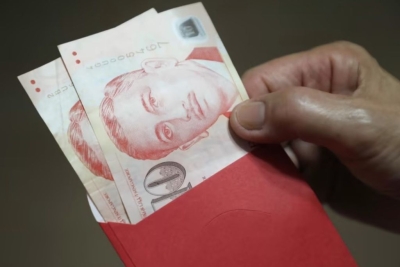 Singapore: Maid gets jail for stealing red packets from employer after he chanced upon her TikTok clip of loot - Vimarsana News