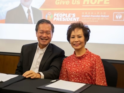 Tan Kin Lian claims voters 'prefer chance to have' Singapore-born President and spouse - Vimarsana News