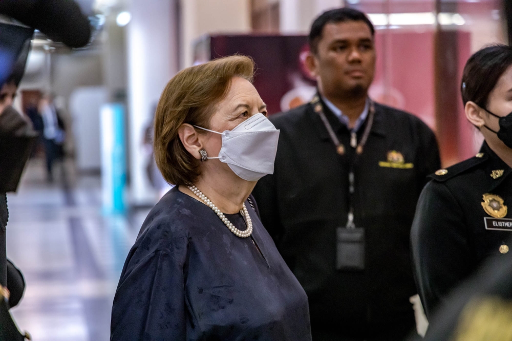 Former Bank Negara Malaysia governor Tan Sri Zeti Akhtar Aziz is pictured at the Kuala Lumpur Court Complex, August 29, 2023. — Picture by Firdaus Latif