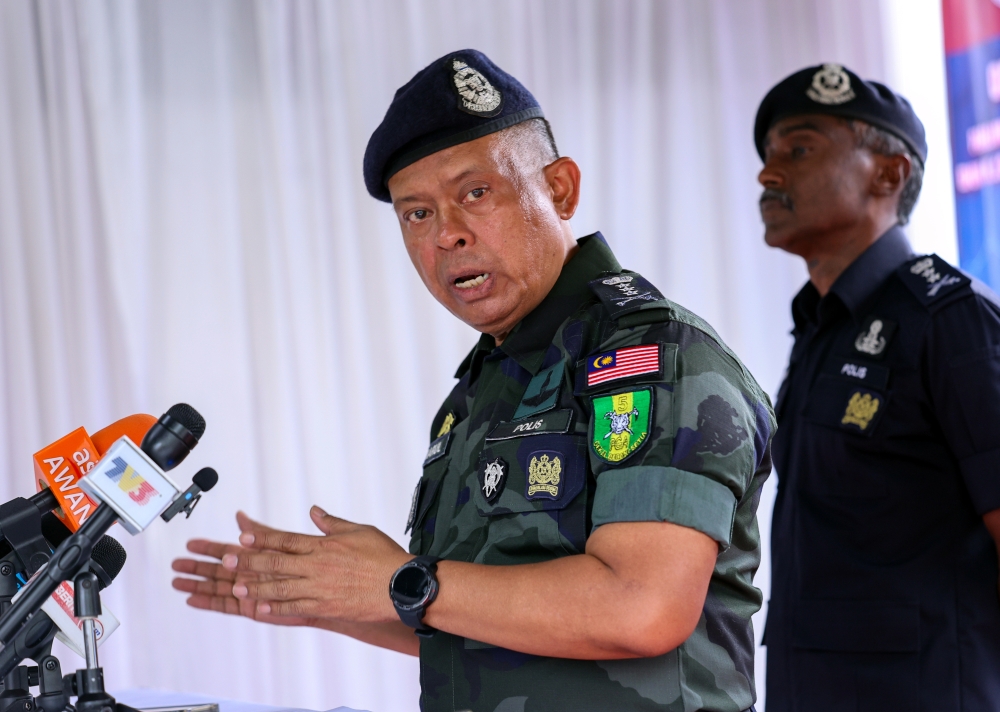 Johor police chief Datuk Kamarul Zaman Mamat said the cops have received 11 reports throughout the campaign period for the Pulai parliamentary seat and Simpang Jeram state assembly seat by-elections until yesterday. — Bernama pic