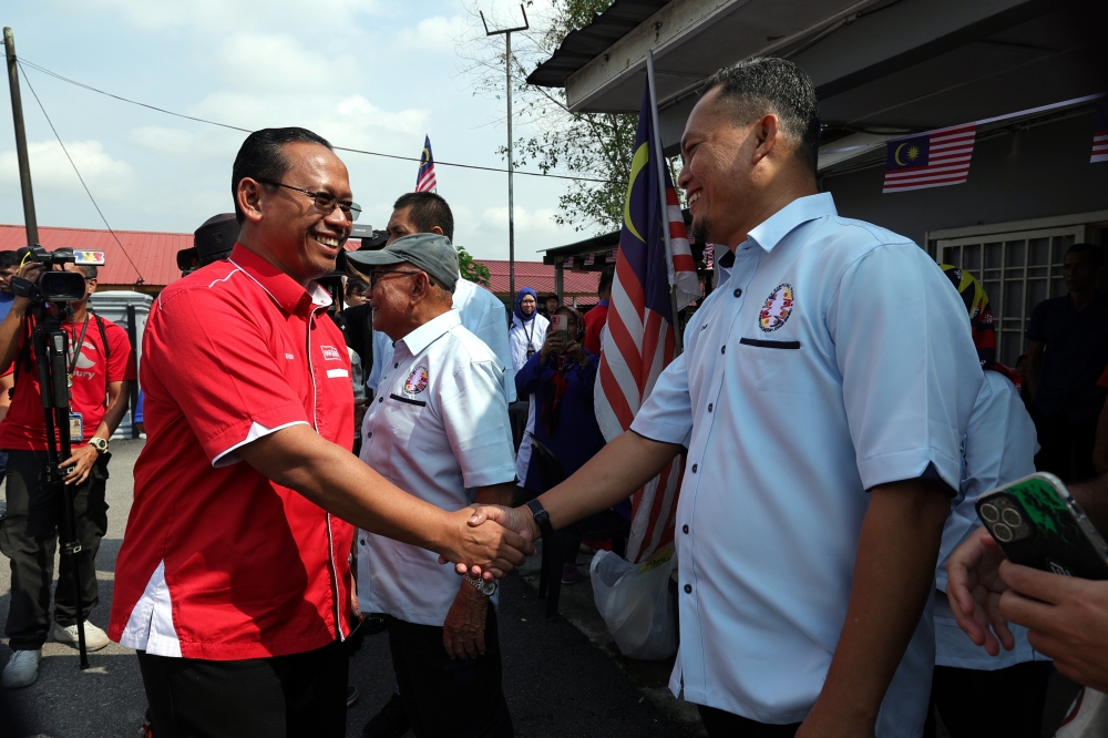 Suhaizan Kayat said if given the mandate to represent the people of Pulai in the by-election, he would ensure each initiaitive provided by the federal and state governments is channeled to the target groups effectively. — Bernama pic   