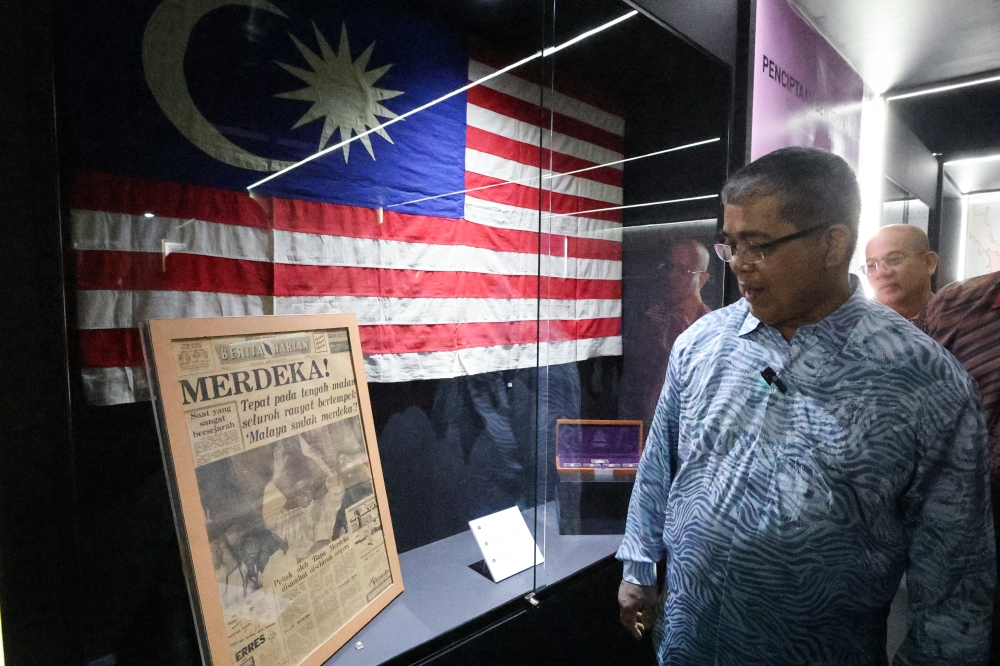 National Unity Minister Datuk Aaron Ago Dagang at the launch of Muzium Negara’s 60th Anniversary celebration and time capsule in Kuala Lumpur, September 1, 2023. — Bernama pic 