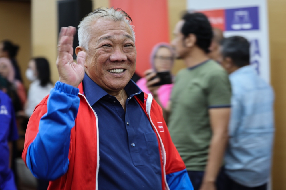 File picture shows Sabah National Barisan Chairman Datuk Seri Bung Moktar Radin awaiting the results of the State Elections in six states and the Kuala Terengganu by-election at the 'war room' of Pakatan Harapan and Barisan Nasional (PH-BN) at the World Trade Center (WTC), Kuala Lumpur, August 12, 2023. — Bernama pic