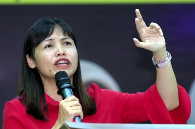 Teo Nie Ching: Communications Ministry has not received any 3R-related reports during Johor twin by-elections so far - Vimarsana News