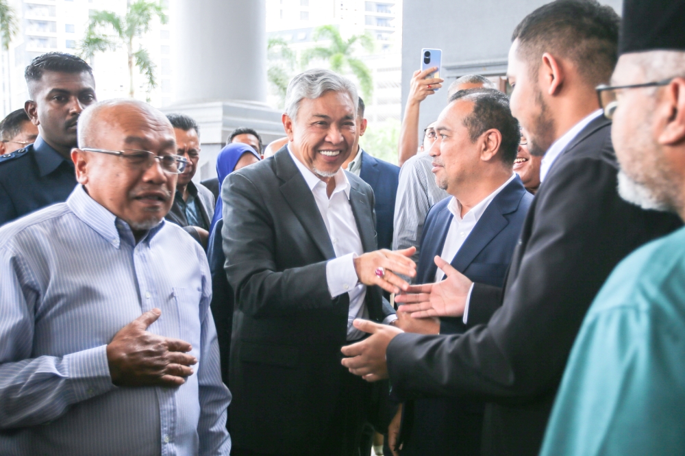 Datuk Seri Ahmad Zahid Hamidi at Kuala Lumpur high court September 4, 2023. — Picture by Ahmad Zamzahuri