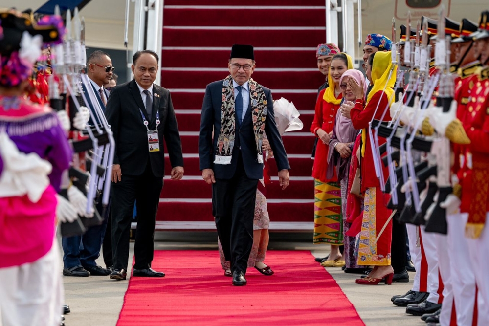 Prime Minister Datuk Seri Anwar Ibrahim is leading the Malaysian delegation to the 43rd Asean Summit and related summits from September 5-7, which is his second after the 42nd Asean Summit in Labuan Bajo. — Picture from X (formerly Twitter)/Bernama 