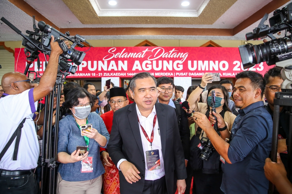 DAP secretary-general Anthony Loke leaves the 2023 Umno general assembly at the World Trade Centre in Kuala Lumpur June 9, 2023. According to an analyst, the rivalry between Umno and DAP is decades-old and may be too firmly rooted in the minds of Malay voters. — Picture by Yusof Mat Isa