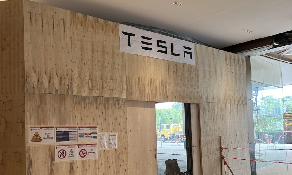 According to X user Kevin013821, the Tesla showroom is located at Pavilion Damansara Heights Mall. The post also claimed that the showroom will be opened to the public this coming October. — SoyaCincau pic 