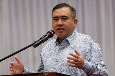 Anthony Loke: Gemas-JB double tracking rail project now 92pc complete - Vimarsana News