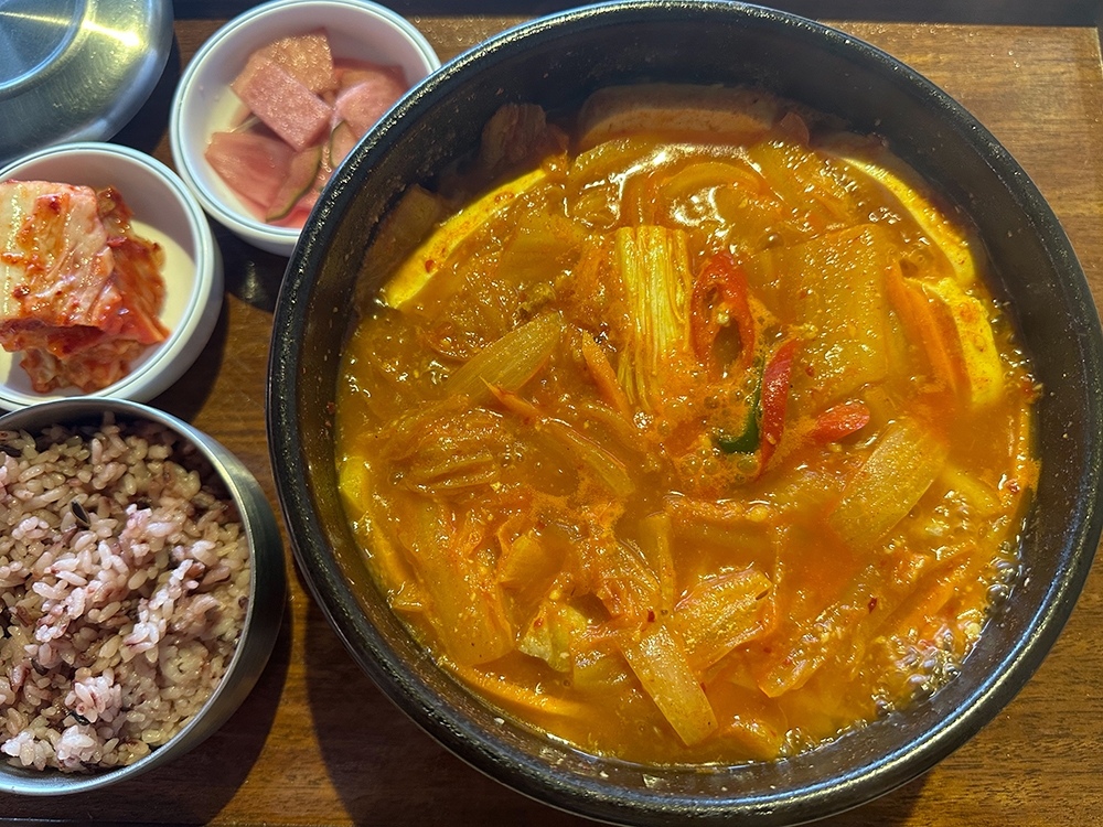 Belly warming stews can also be found here like the Spicy Tofu Stew