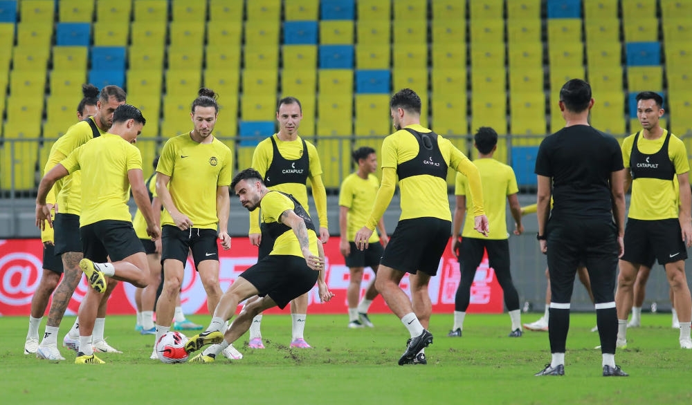 National football coach Kim Pan Gon wants his charges to put on an aggressive display so as to prepare a formidable team to compete in the 2023 Asia Cup in Qatar early next year. — Picture from Facebook/Football Association of Malaysia 