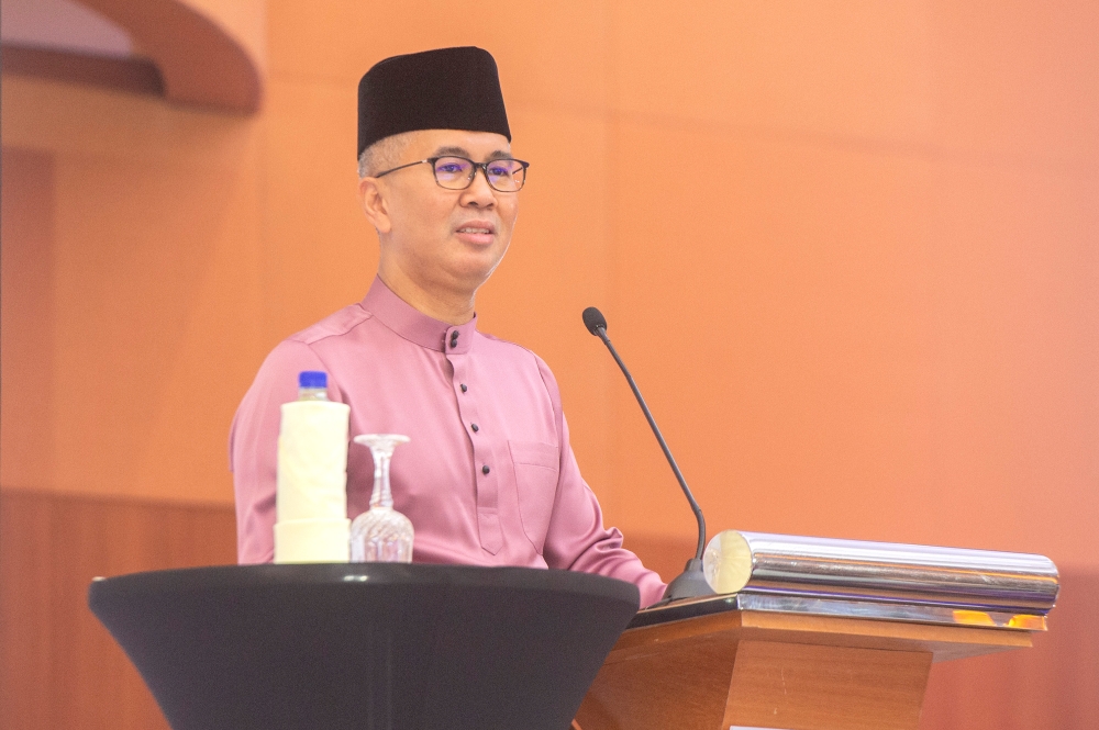 Investment, Trade and Industry Minister Datuk Seri Tengku Zafrul Abdul Aziz said Miti had received a large number of proposals from industry players and the people with regard to Budget 2024, including suggestions related to the EV ecosystem. ― Picture by Shafwan Zaidon