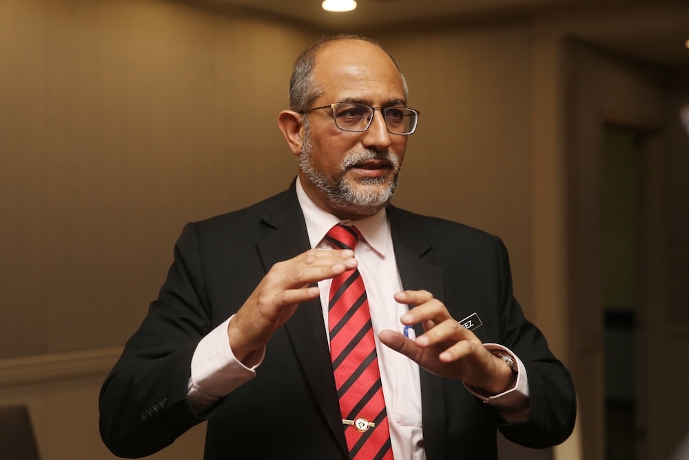 Malaysian Palm Oil Board director-general Ahmad Parveez Ghulam Kadir urged local palm oil producers to take advantage of consumers’ positive response to palm tocotrienol as well as the rising preference for natural products or plant-based products. — Picture by Choo Choy May