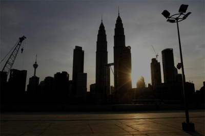 Report: 12MP set to achieve annual GDP growth of 5.0-5.5pc; GNI of RM61,000 in 2025 - Vimarsana News