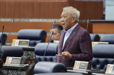 Bung Moktar urges federal govt to focus on development in Sabah and Sarawak - Vimarsana News