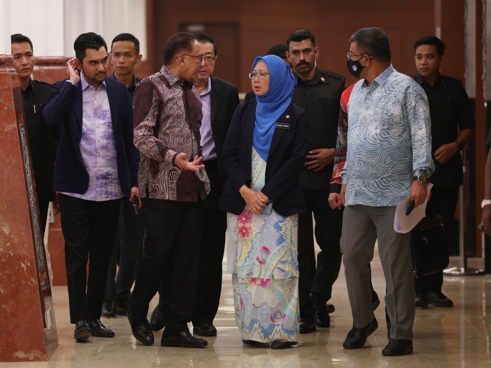 Health Minister Dr Zaliha Mustafa with Prime Minister Datuk Seri Anwar Ibrahim at Parliament building, September 14, 2023. — Bernama pic   