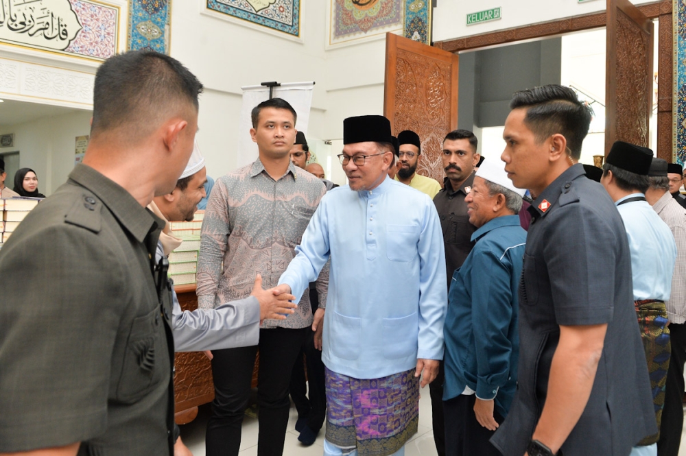 Prime Minister Datuk Seri Anwar Ibrahim says the burning of Al-Quran due to ignorance, arrogance and neocolonial mindset, should be countered through knowledge and understanding. ― Picture by Miera Zulyana