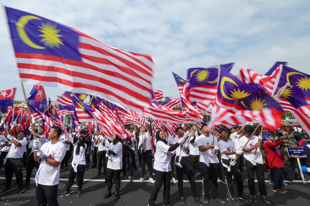 Deputy Prime Minister Datuk Seri Fadillah Yusof says all Malaysians must appreciate everything that the country has through a spirit of togetherness because the strength and progress of the country are the result of a common struggle. ― Bernama pic