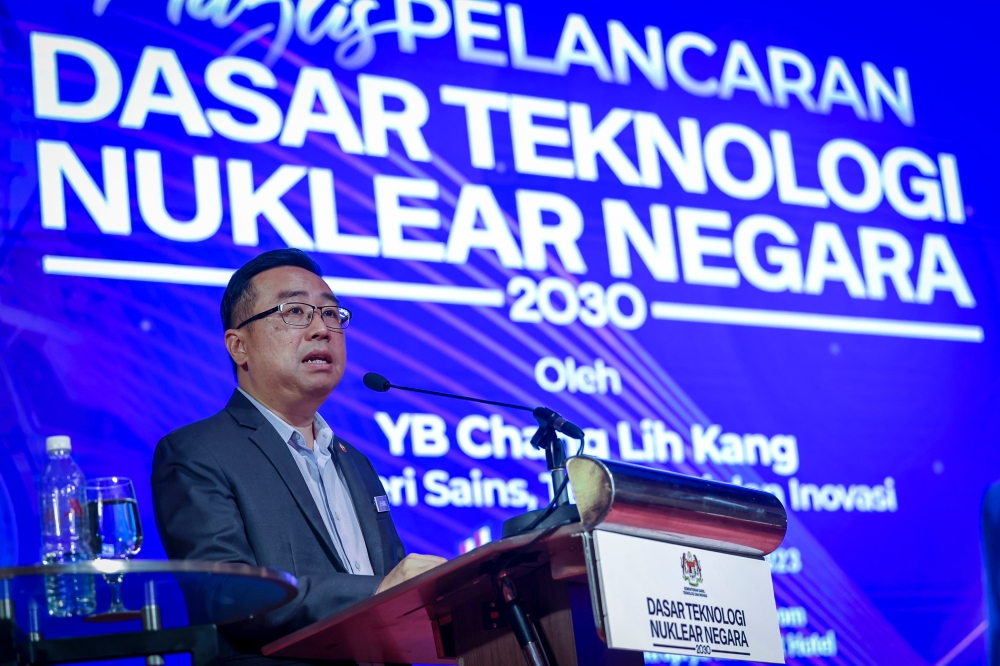 The National Nuclear Technology Policy 2030 (DTNN 2030) will enable Malaysia to optimise the peaceful use of nuclear technology for the country’s socio-economic development, said Science, Technology and Innovation Minister Chang Lih Kang. — Bernama pic