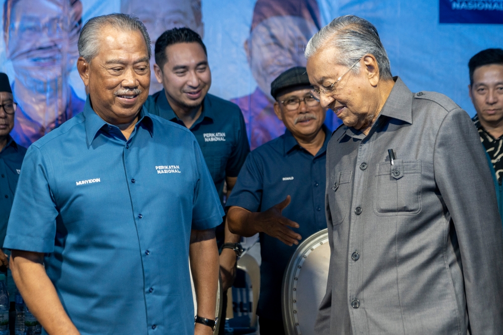 Tan Sri Muhyiddin Yassin and Tun Mahathir Mohamad at Perikatan Nasional’s Grand Finale ceramah in Johor Baru September 8, 2023. ― Picture by Shafwan Zaidon