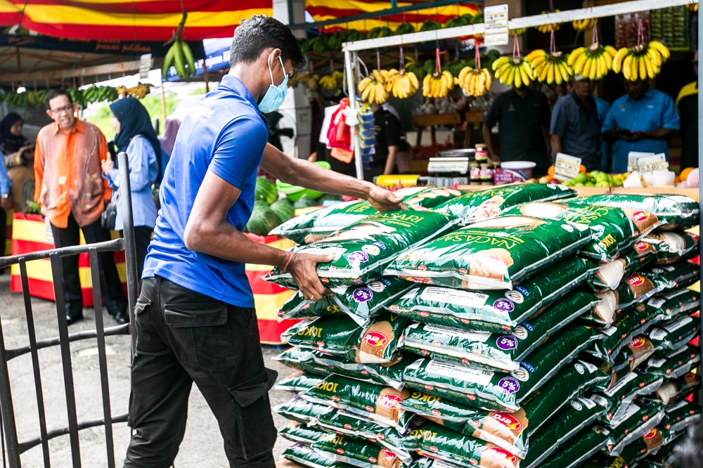 Agriculture and Food Security Minister Datuk Seri Mohamad Sabu had recently announced a local white rice intervention initiative involving 12 states in peninsular Malaysia. — Picture by Hari Anggara