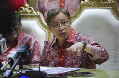 PBB must get more Bumiputera students interested in STEM subjects, says Abang Johari - Vimarsana News