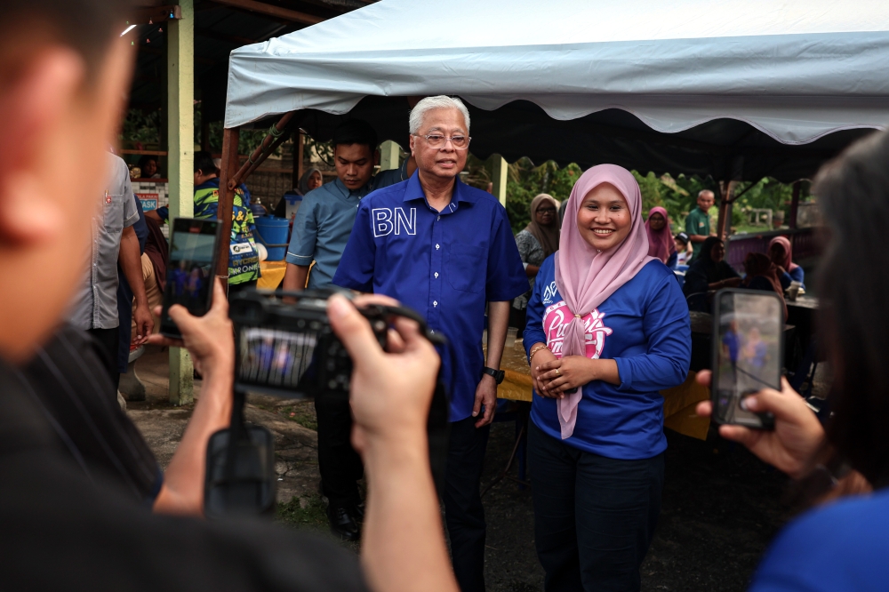 Former prime minister and Bera member of Parliament Datuk Seri Ismail Sabri Yaakob said Barisan Nasional can continue to work to help the people living in the Pelangai state constituency. — Bernama pic