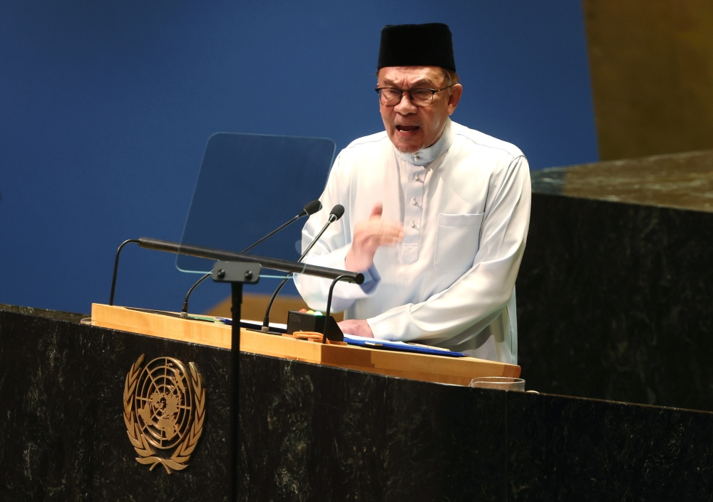 Prime Minister Datuk Seri Anwar Ibrahim delivers Malaysia's National Statement at the 78th United Nations General Assembly. ― Bernama pic