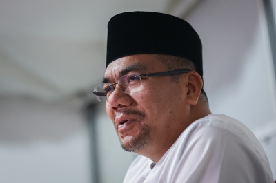 Pelangai by-election: BN's focus on providing service, national issues 'weapon' for Perikatan, says Amizar - Vimarsana News
