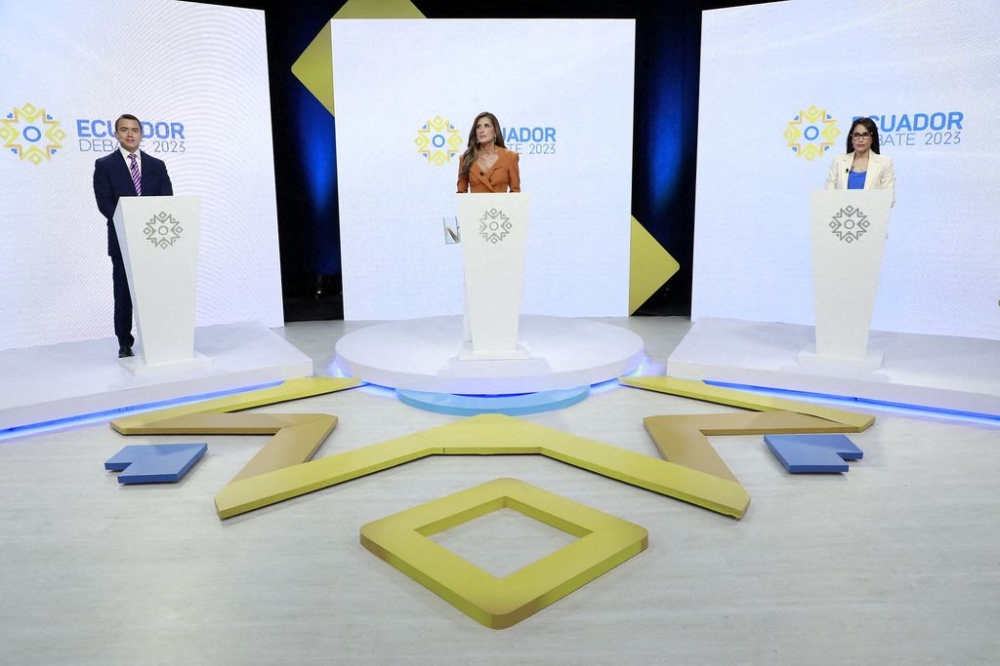 Ecuadorean presidential candidate Luisa Gonzalez and Ecuadorean presidential candidate Daniel Noboa, attend a televised debate ahead of an October run-off, in Quito, Ecuador, in this handout picture distributed to Reuters on October 1, 2023. — The National Electoral Council Handout via Reuters