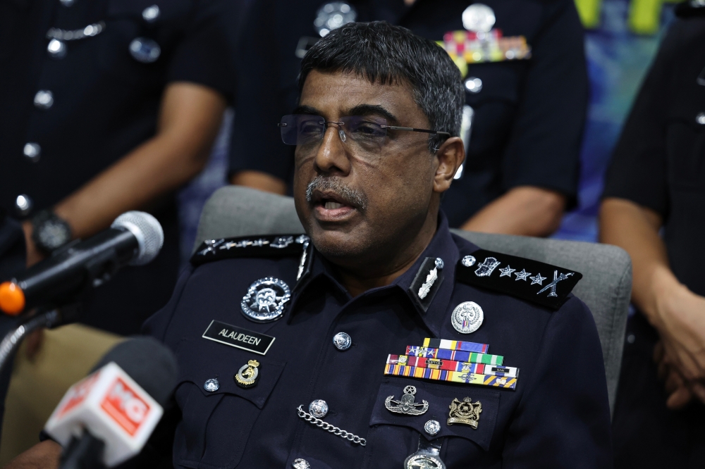 Kuala Lumpur police chief Datuk Allaudeen Abdul Majid said the eight suspects were between the ages of 20 and 35 and all of them were on remand for two to three days. — Bernama pic