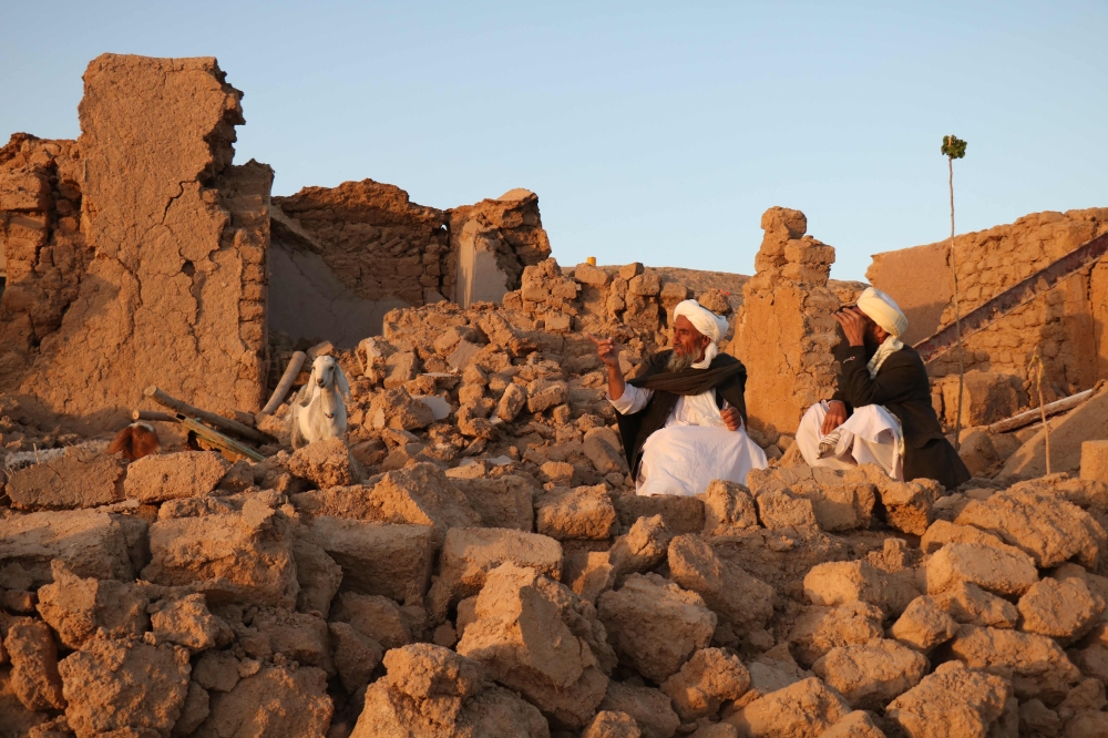 Powerful earthquakes in Afghanistan have killed more than 2,000 people and injured more than 9,000, the Taliban administration said today. — AFP pic