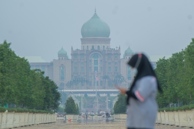 Right to clean air is a human right — Hafiz Hassan - Vimarsana News