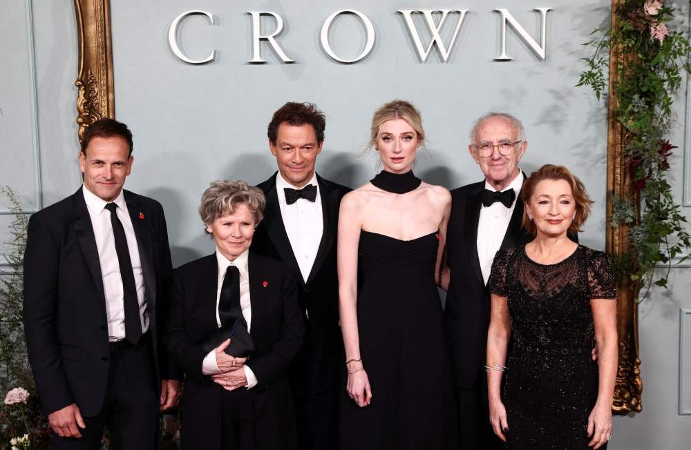 Cast members Jonny Lee Miller, Dominic West, Elizabeth Debicki, Jonathan Pryce, Imelda Staunton and Lesley Manville attend the premiere for the TV series The Crown Season 5 in London November 8, 2022. — Reuters pic