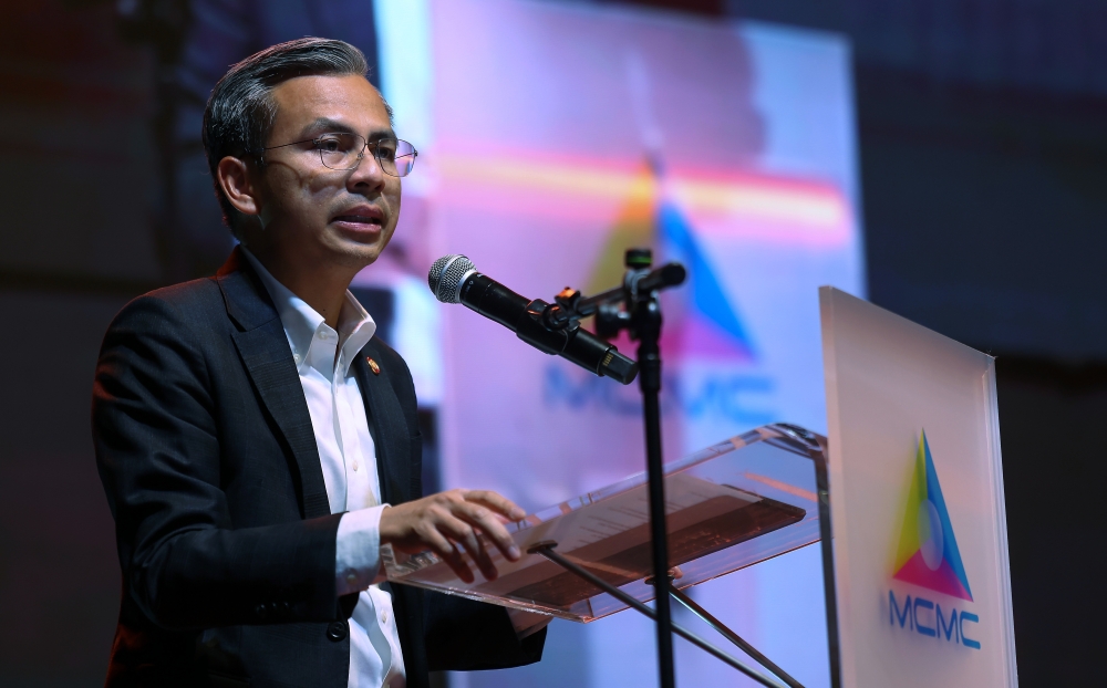 Fahmi Fadzil said this is following a statement by the Asean Parliamentarians for Human Rights (APHR) yesterday calling for social media platforms to be held accountable for hate speech and divisive content. — Bernama pic 