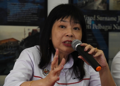 Worried about school dropouts, Putrajaya seeks to raise compulsory education from primary to secondary level - Vimarsana News