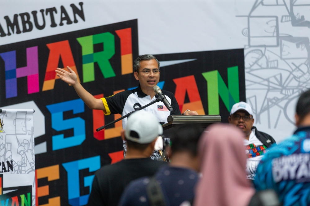 Fahmi Fadzil said the RM30 million allocated under Budget 2024 for the promotion of Malaysia as an e-sports industry hub would hopefully speed up the process of NX3 Games spreading its wings here next year. — Picture by Raymond Manuel