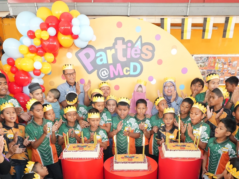 McDonald's Malaysia visited the Rumah Yayasan An-Nur Maisarah to continue its commitment to bringing joy to 12,000 children from 400 welfare homes as part of the Community Month Program. — Picture courtesy of McDonald’s Malaysia.