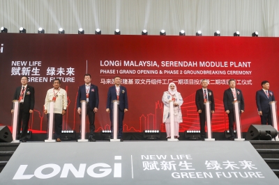 World's leading solar panel manufacturer LONGi Malaysia launches 140-acre RM1.8 billion module plant in Serendah - Vimarsana News